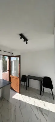 Apartament 4 camere - imagine 2