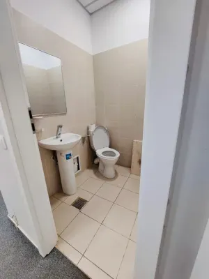 Spațiu ultracentral, pe colț stradă pietonală, lângă Primărie - imagine 3
