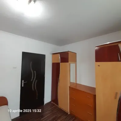Chirie Apartament 2 Camere Parter Onesti - imagine 3