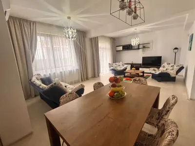 Inchiriere Vilă Lux, 3 Cam Băi Proprii, Curte 320mp, Complex Privat, Renovată 2025, Proprietar, Dobroesti-Fundeni Ilfov - imagine 6