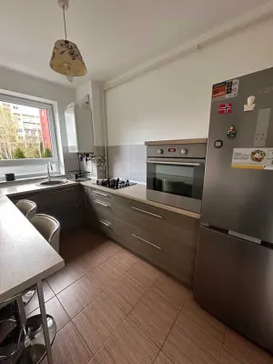 2 camere Avantgarden 3, Proprietar - imagine 3