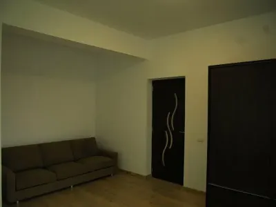 Cornetu vila tip duplex, 3 camere+living+ bucatarie+ 2 bai+terasa - imagine 3