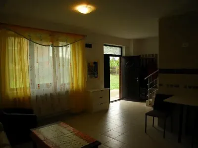 Cornetu vila tip duplex, 3 camere+living+ bucatarie+ 2 bai+terasa - imagine 7