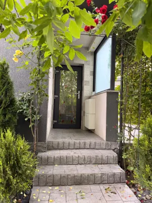 Casă finalizată 2025 Bârnova P + 1 E + pod + 6 m² beci ,425 m² grădină -1000 € / lună + 1 lună garanție - imagine 2
