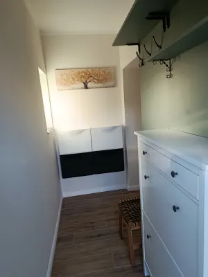 Casă finalizată 2025 Bârnova P + 1 E + pod + 6 m² beci ,425 m² grădină -1000 € / lună + 1 lună garanție - imagine 3