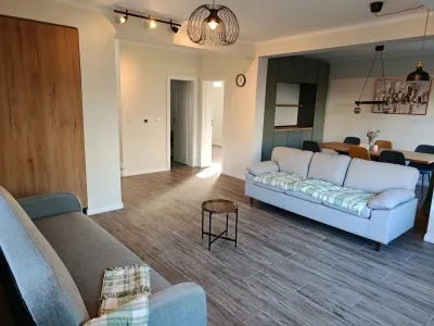 Casă finalizată 2025 Bârnova P + 1 E + pod + 6 m² beci ,425 m² grădină -1000 € / lună + 1 lună garanție - imagine 7