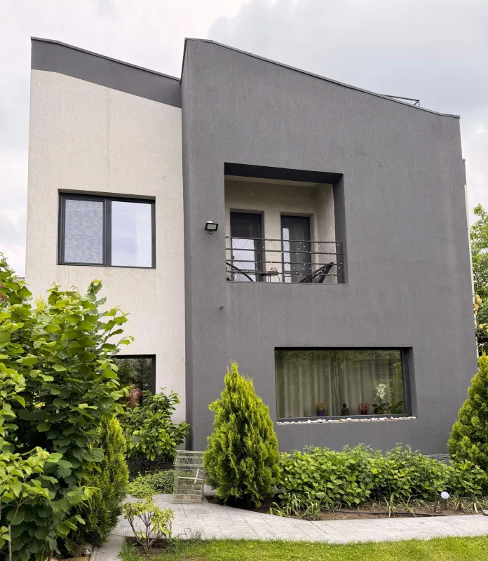 Casa 2025 P+ 1E+ pod +beci +grădină + locuri parcare Visan , Iași -310.000 E tva inclus - imagine 1